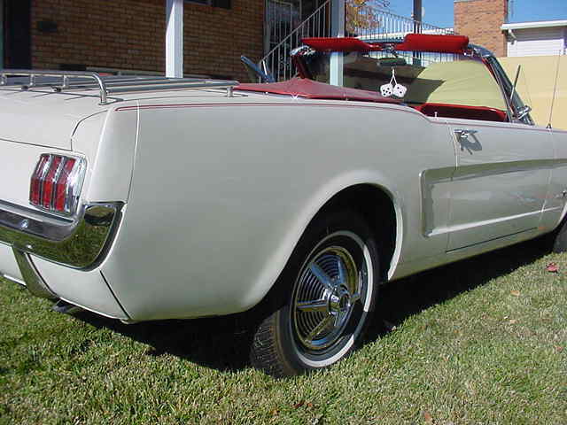 Ford Mustang 1965 image number 37