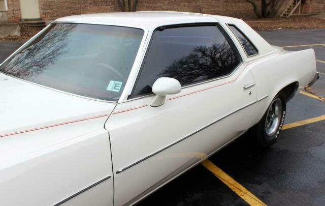 Pontiac Grand Prix 1974 image number 42