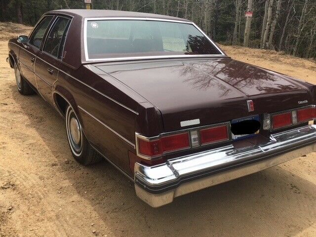 Oldsmobile Eighty-Eight 1978 image number 2