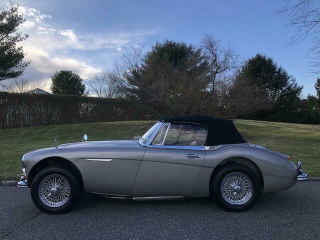 Austin Healey 3000 1967 image number 18