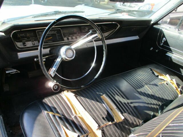 Plymouth Fury 1967 image number 23