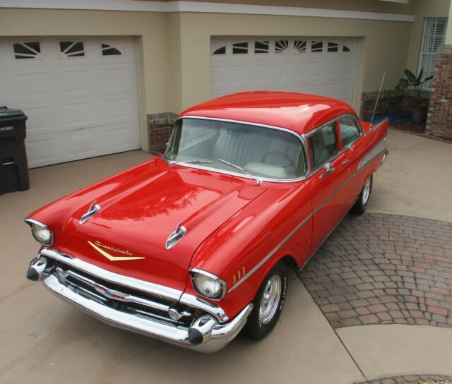 Chevrolet Bel Air/150/210 1957 image number 0