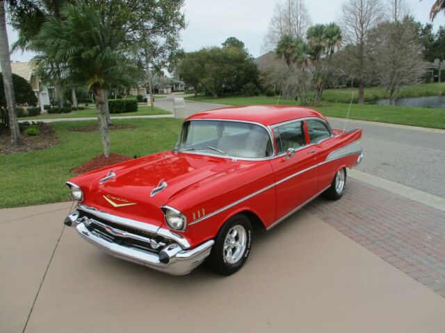 Chevrolet Bel Air/150/210 1957 image number 25