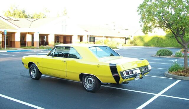 Dodge Dart 1971 image number 2