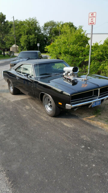 Dodge Charger 1969 image number 18