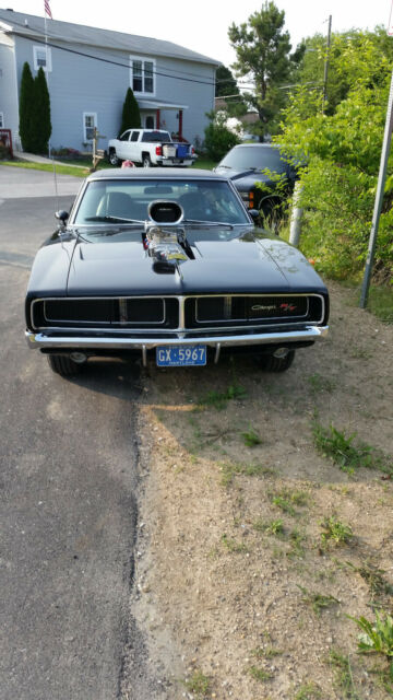 Dodge Charger 1969 image number 2