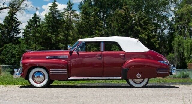 Cadillac Series 62 1941 image number 14