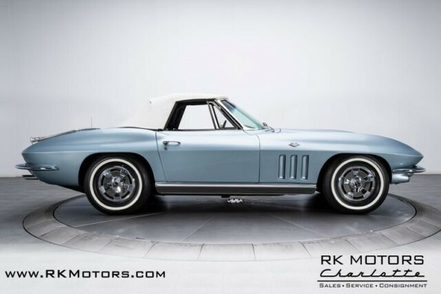 Chevrolet Corvette 1966 image number 41