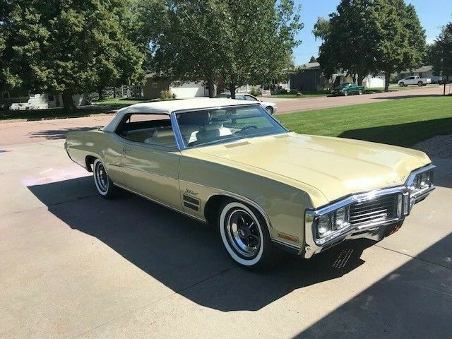 Buick Wildcat 1970 image number 1