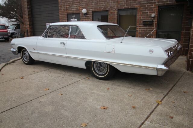 Chevrolet Impala 1963 image number 2