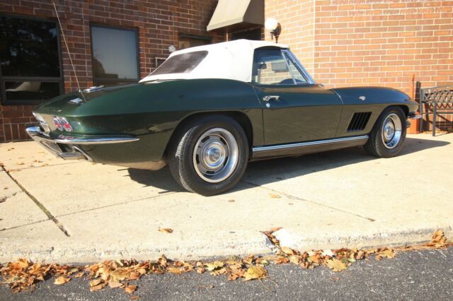 Chevrolet Corvette 1967 image number 29