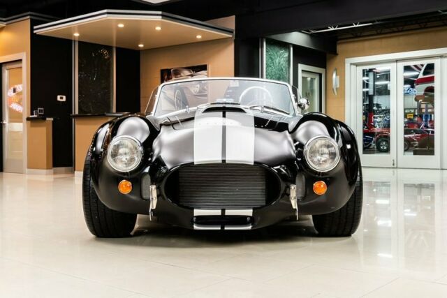 Shelby Cobra 1965 image number 28