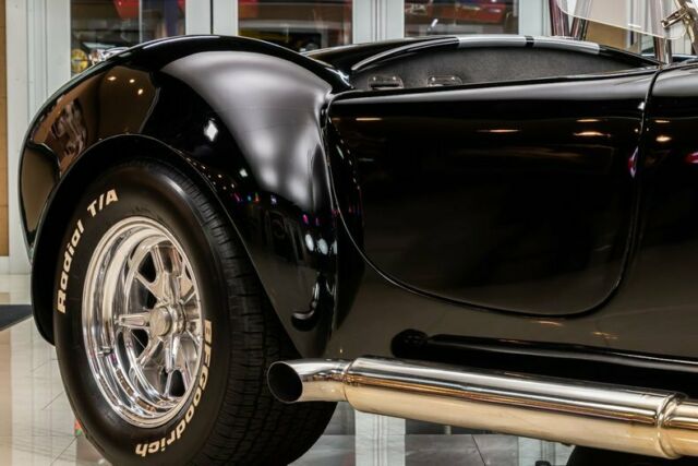 Shelby Cobra 1965 image number 42