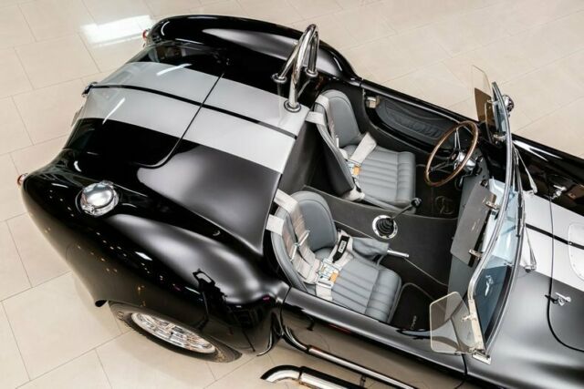 Shelby Cobra 1965 image number 44