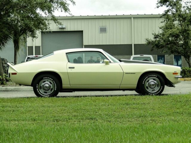 Chevrolet Camaro 1971 image number 34