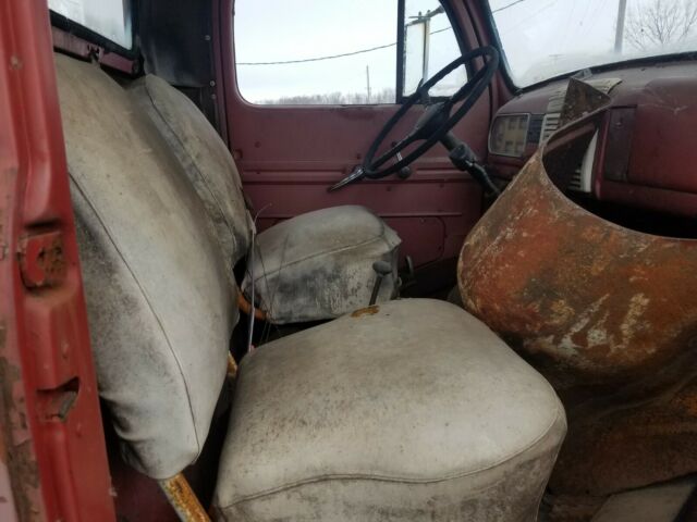 Ford Coe 1948 image number 11