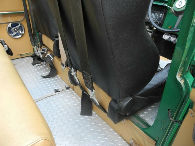 Land Rover Defender 1969 image number 11