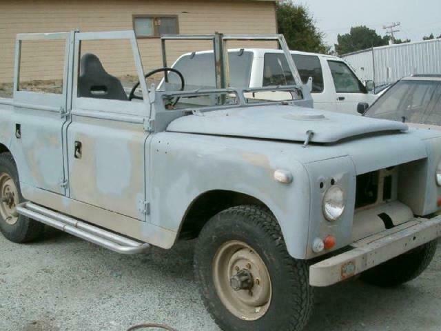 Land Rover Defender 1969 image number 15