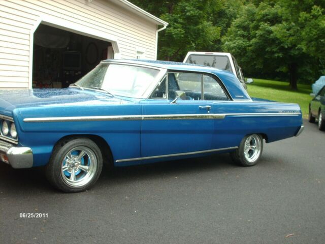 Ford Fairlane 1965 image number 1