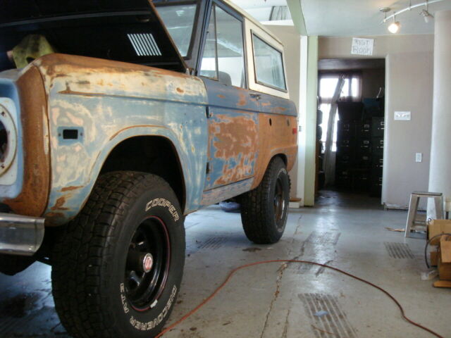 Ford Bronco 1976 image number 10