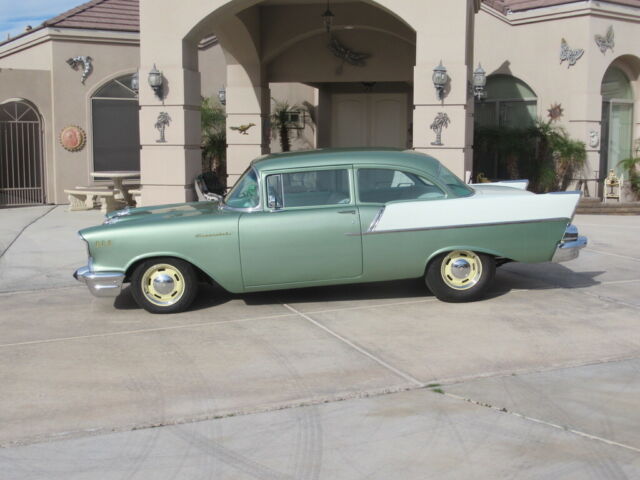 Chevrolet Bel Air/150/210 1957 image number 16