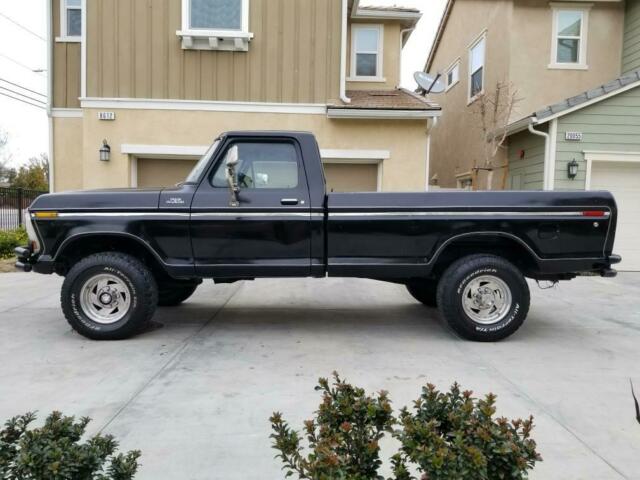 Ford F-250 1979 image number 0