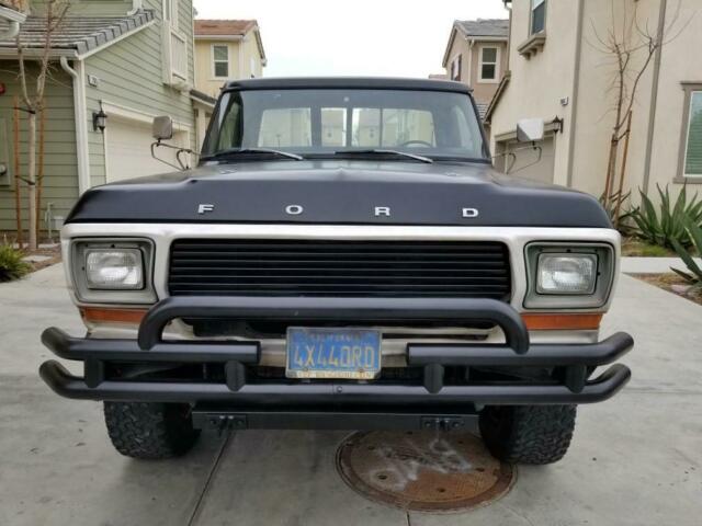 Ford F-250 1979 image number 31