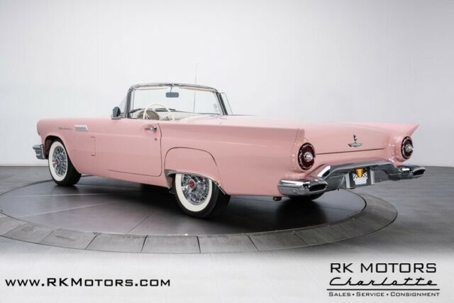 Ford Thunderbird 1957 image number 10