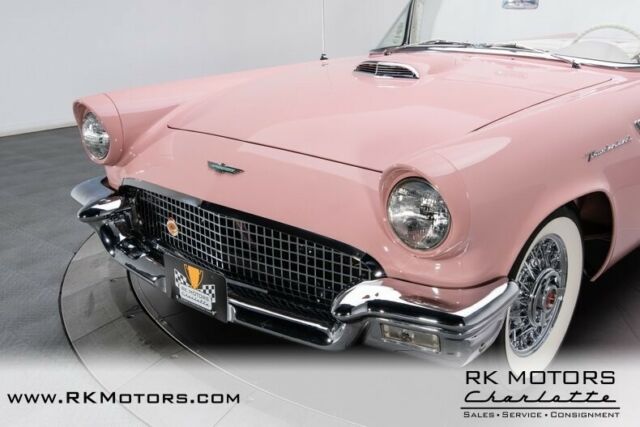 Ford Thunderbird 1957 image number 40