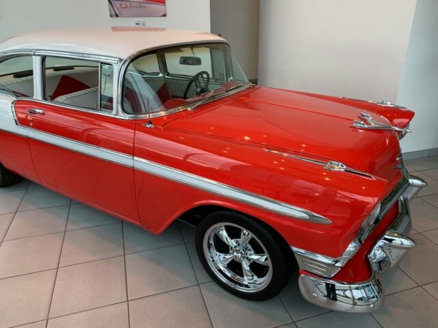 Chevrolet Bel Air/150/210 1956 image number 24