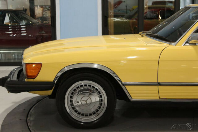 Mercedes-Benz SL 450 1978 image number 37