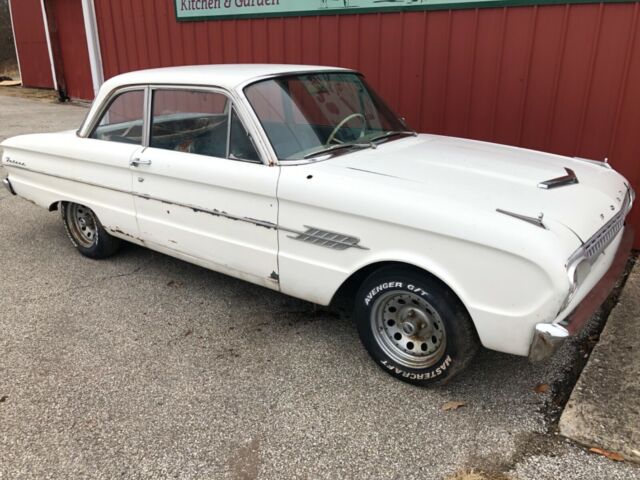 Ford Falcon 1962 image number 0