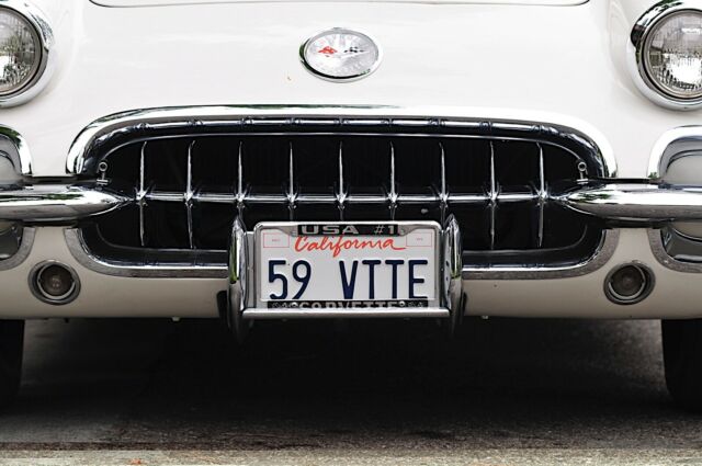 Chevrolet Corvette 1959 image number 18