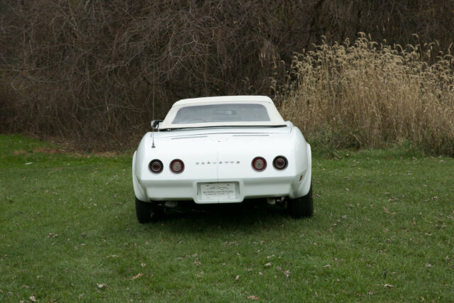 Chevrolet Corvette 1974 image number 44