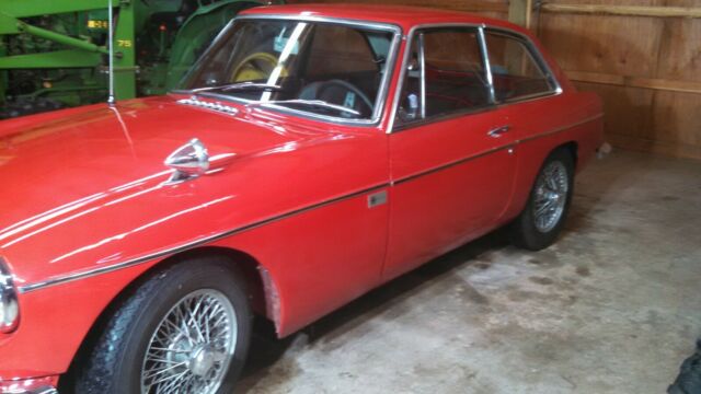 MG MGB 1967 image number 0