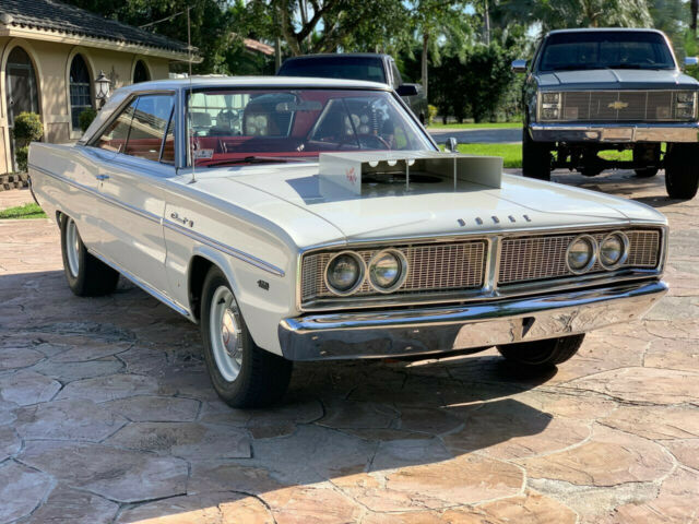 Dodge Coronet 1966 image number 31