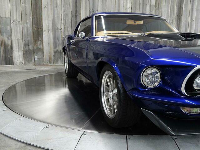 Ford FASTBACK 1969 image number 6