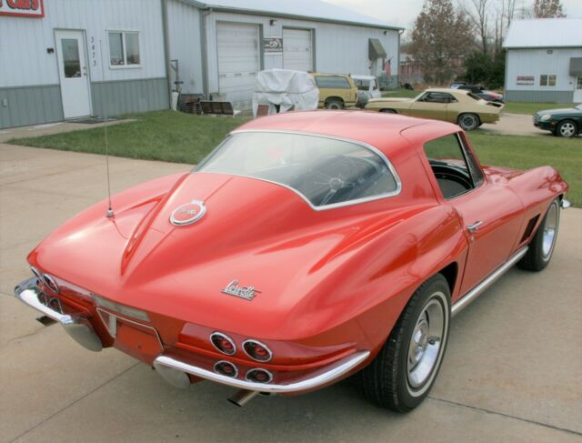 Chevrolet Corvette 1967 image number 6