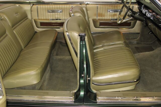 Lincoln Continental 1965 image number 22