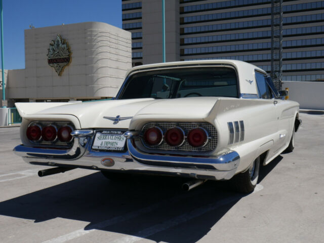 Ford Thunderbird 1960 image number 3