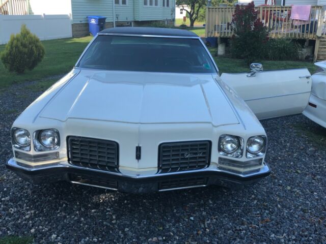 Oldsmobile Ninety-Eight 1972 image number 17