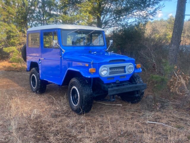 Toyota Land Cruiser 1972 image number 30