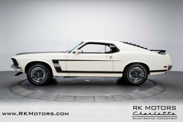 Ford Mustang 1969 image number 10