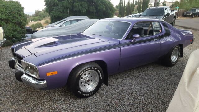 Plymouth Road Runner 1973 image number 40