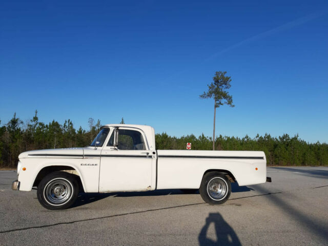 Dodge D100 1968 image number 1