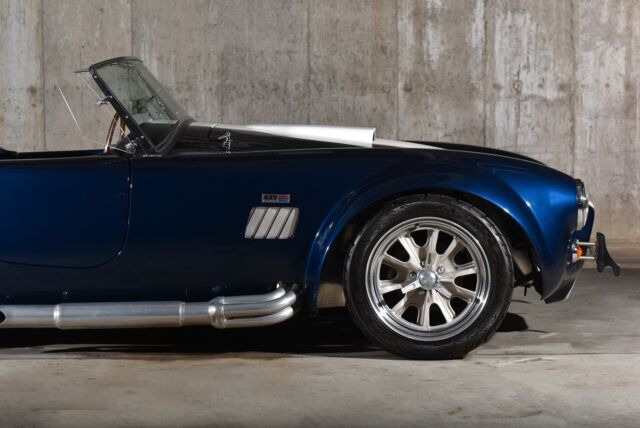 Shelby Cobra 1965 image number 29