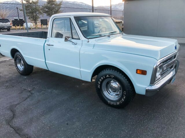 Chevrolet C-10 1969 image number 1