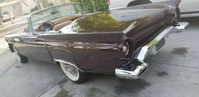 Ford Thunderbird 1957 image number 19