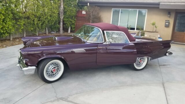 Ford Thunderbird 1957 image number 23