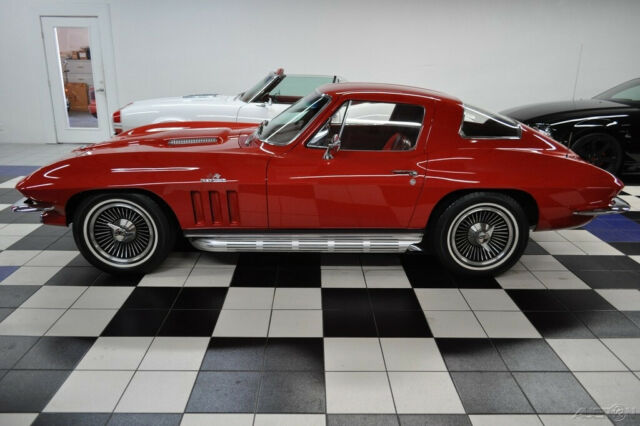 Chevrolet Corvette 1966 image number 38